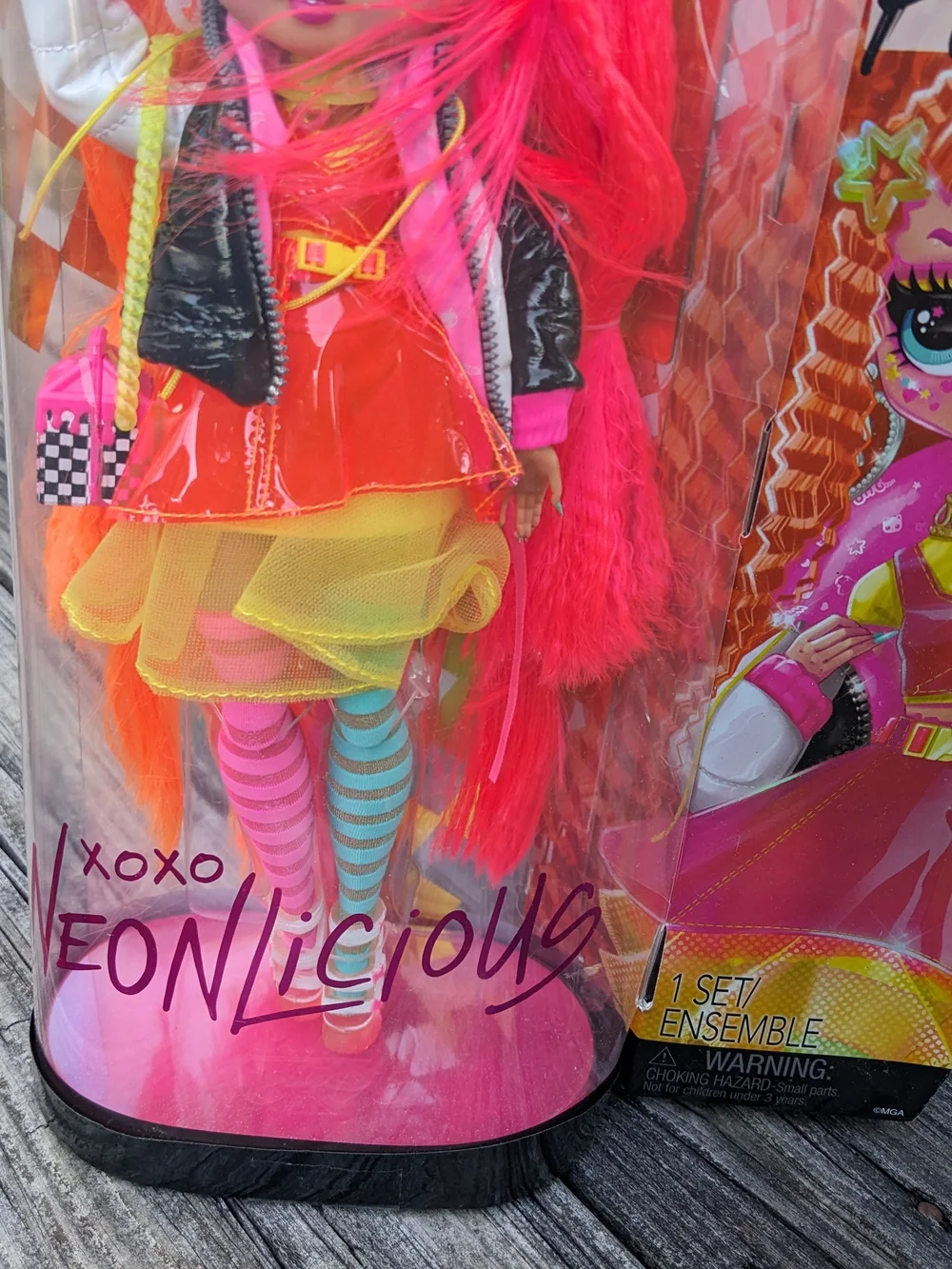 L.O.L. Surprise! O.M.G. Fierce Neonlicious Doll - Pink/Orange Hair